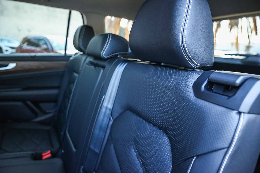 New 2026 Volkswagen Atlas SE image 27