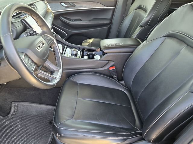 Used 2021 Jeep Grand Cherokee L Limited AWD/4WD image 13