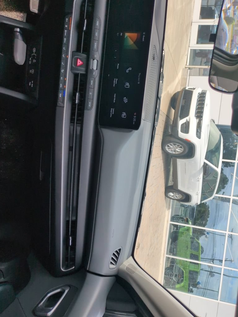 Used 2025 Kia K4 FWD image 7