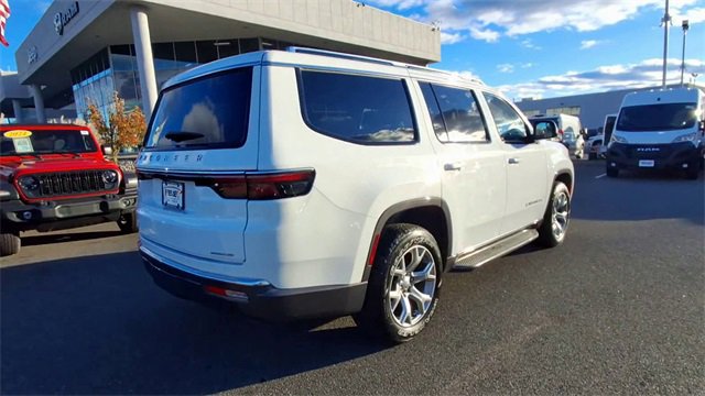 Used 2022 Jeep Wagoneer Series II image 8