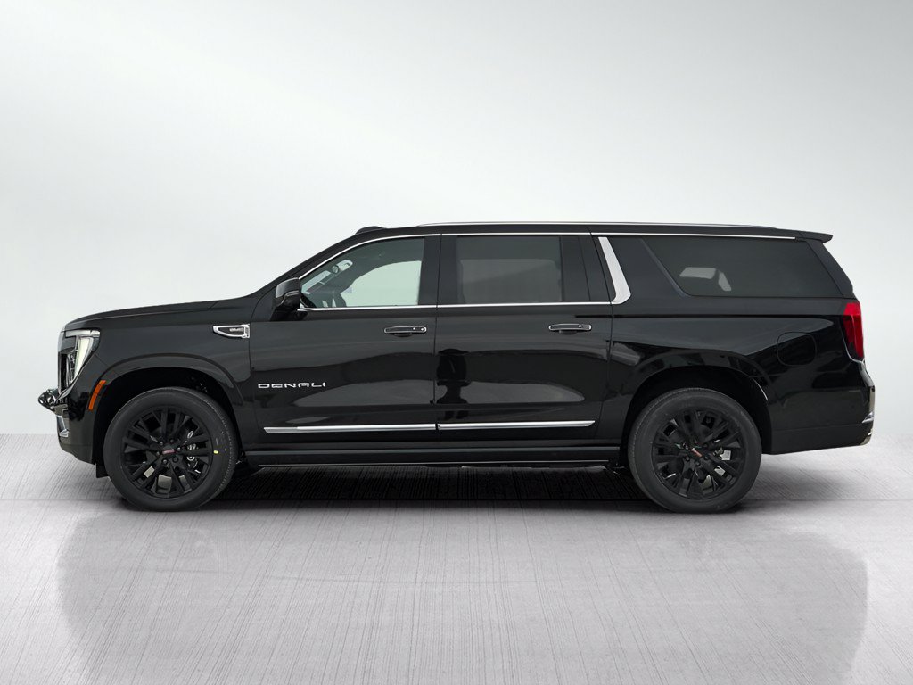 New 2026 GMC Yukon XL Denali w/ Sun & Power Step Package AWD/4WD image 4