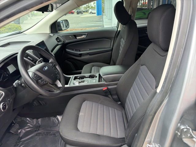 Used 2023 Ford Edge SE w/ Black Appearance Package AWD/4WD image 6