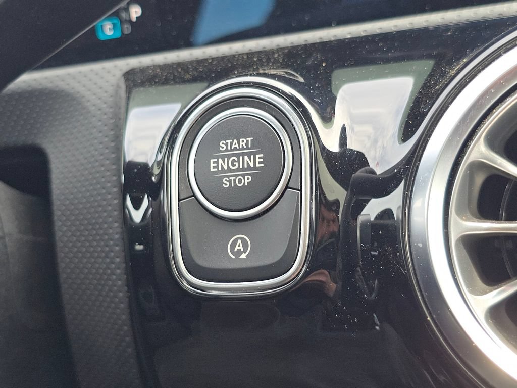Certified 2026 Mercedes-Benz CLA 250 4MATIC image 34