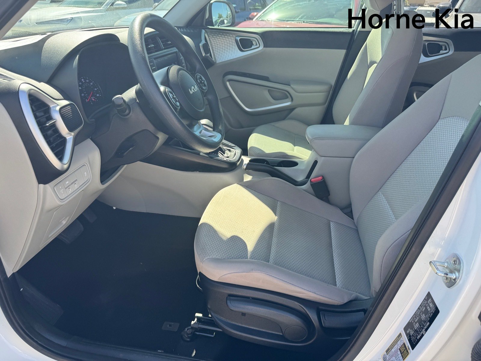 Used 2022 Kia Soul LX w/ Technology Package FWD image 10