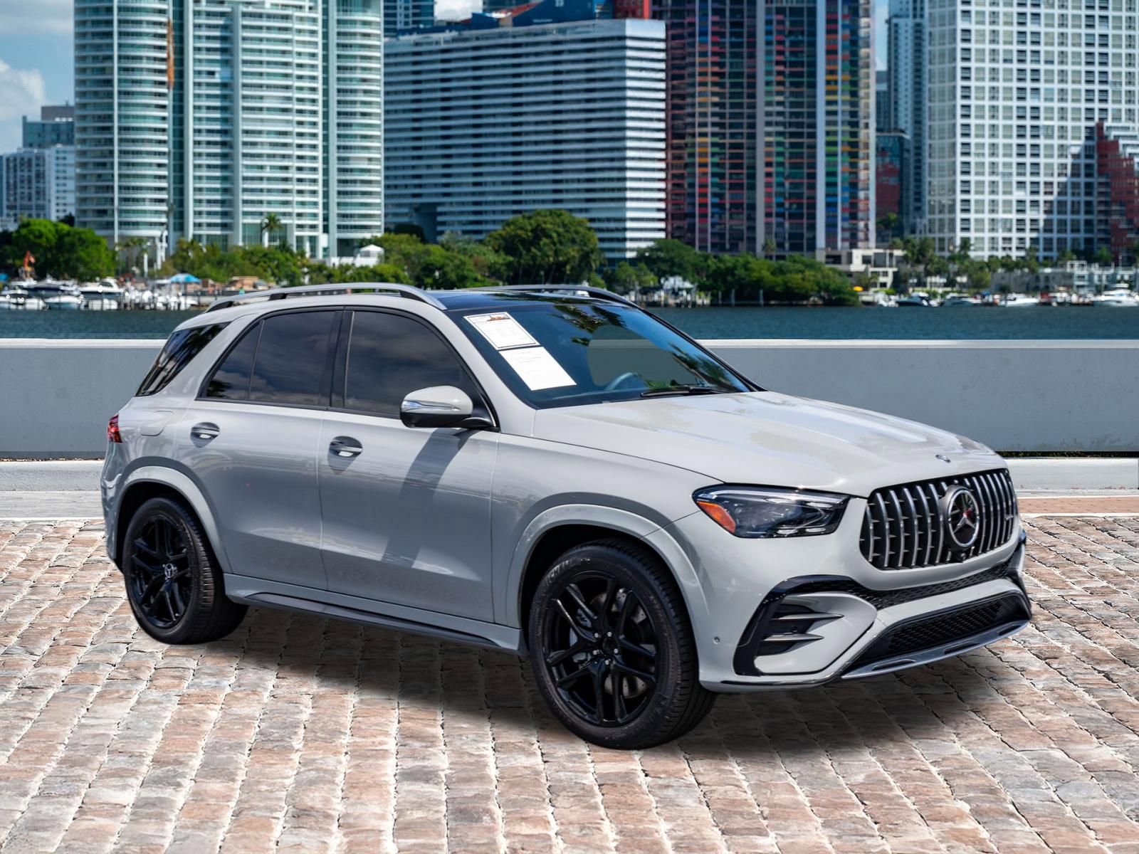 Used 2024 Mercedes-Benz GLE 53 AMG 4MATIC video 3