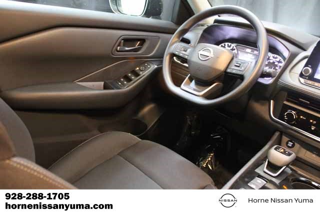 New 2026 Nissan Rogue S image 10