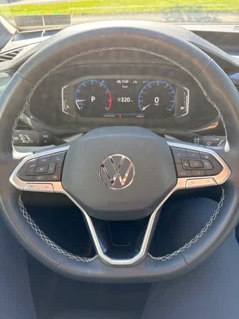 Used 2024 Volkswagen Taos SEL AWD/4WD image 13