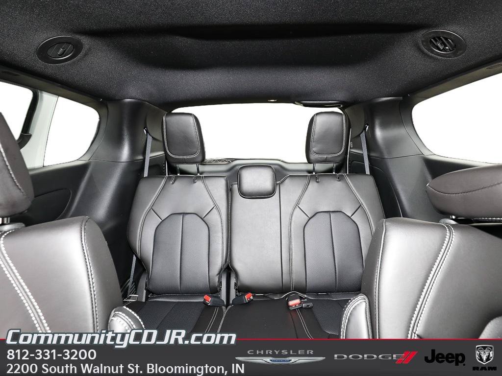 New 2026 Chrysler Voyager LX FWD image 20