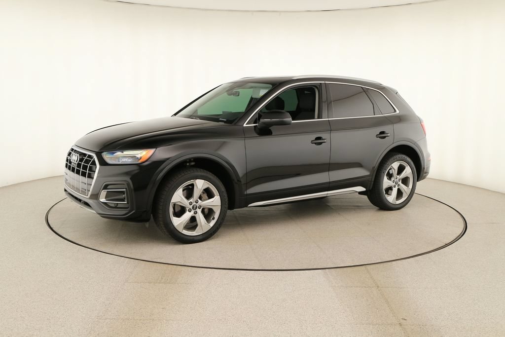 Used 2021 Audi Q5 2.0T Premium Plus w/ Premium Plus Package AWD/4WD image 13