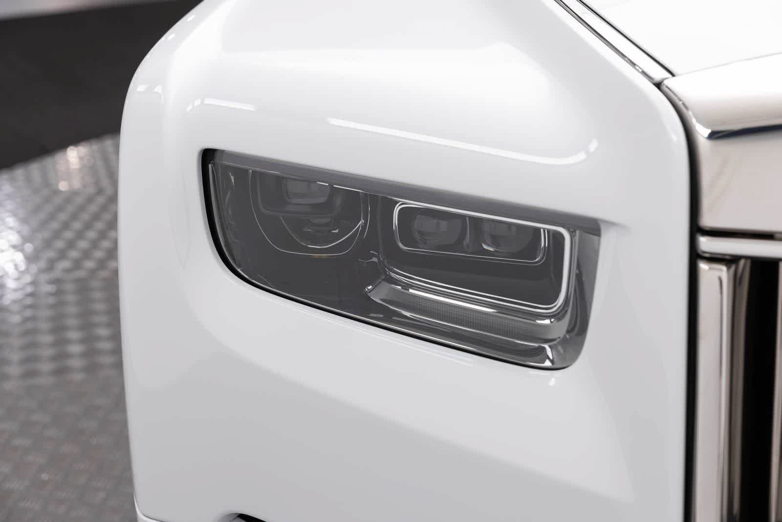 New 2027 Rolls-Royce Phantom Sedan RWD image 67