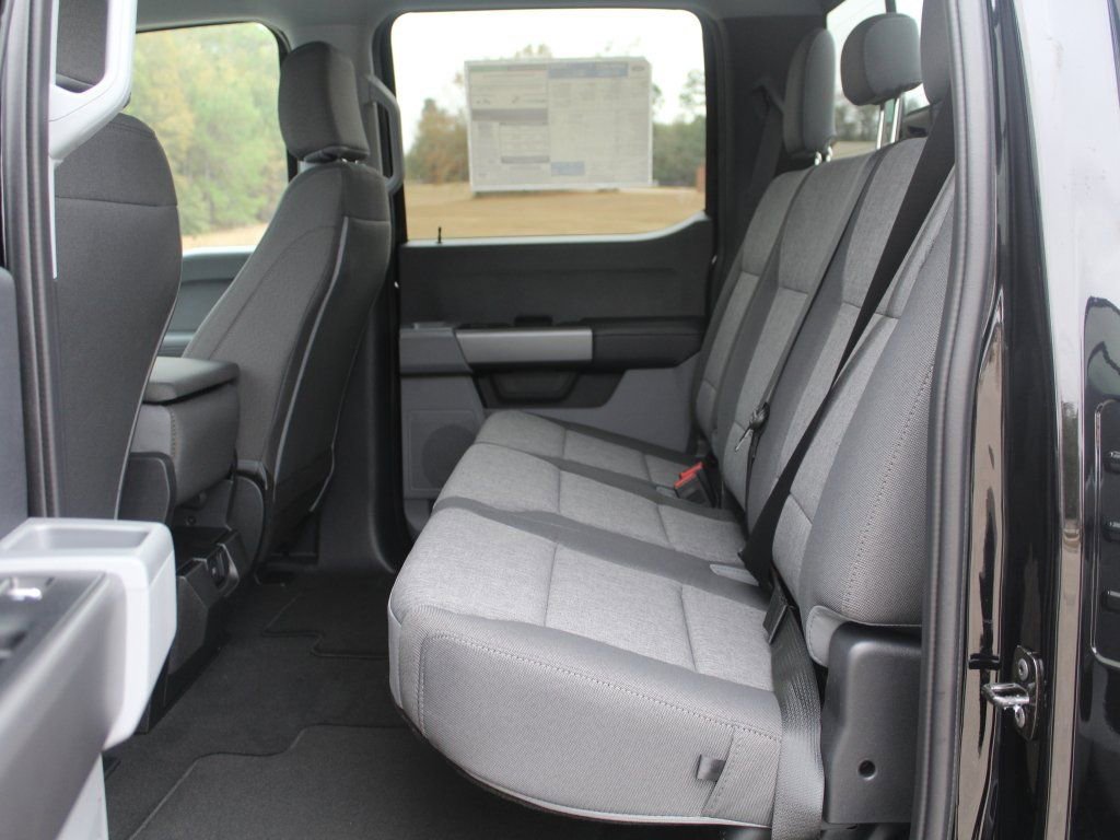 New 2026 Ford F250 XL w/ STX Appearance Package image 4