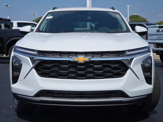 New 2026 Chevrolet Trax LT w/ LT Convenience Package FWD image 8
