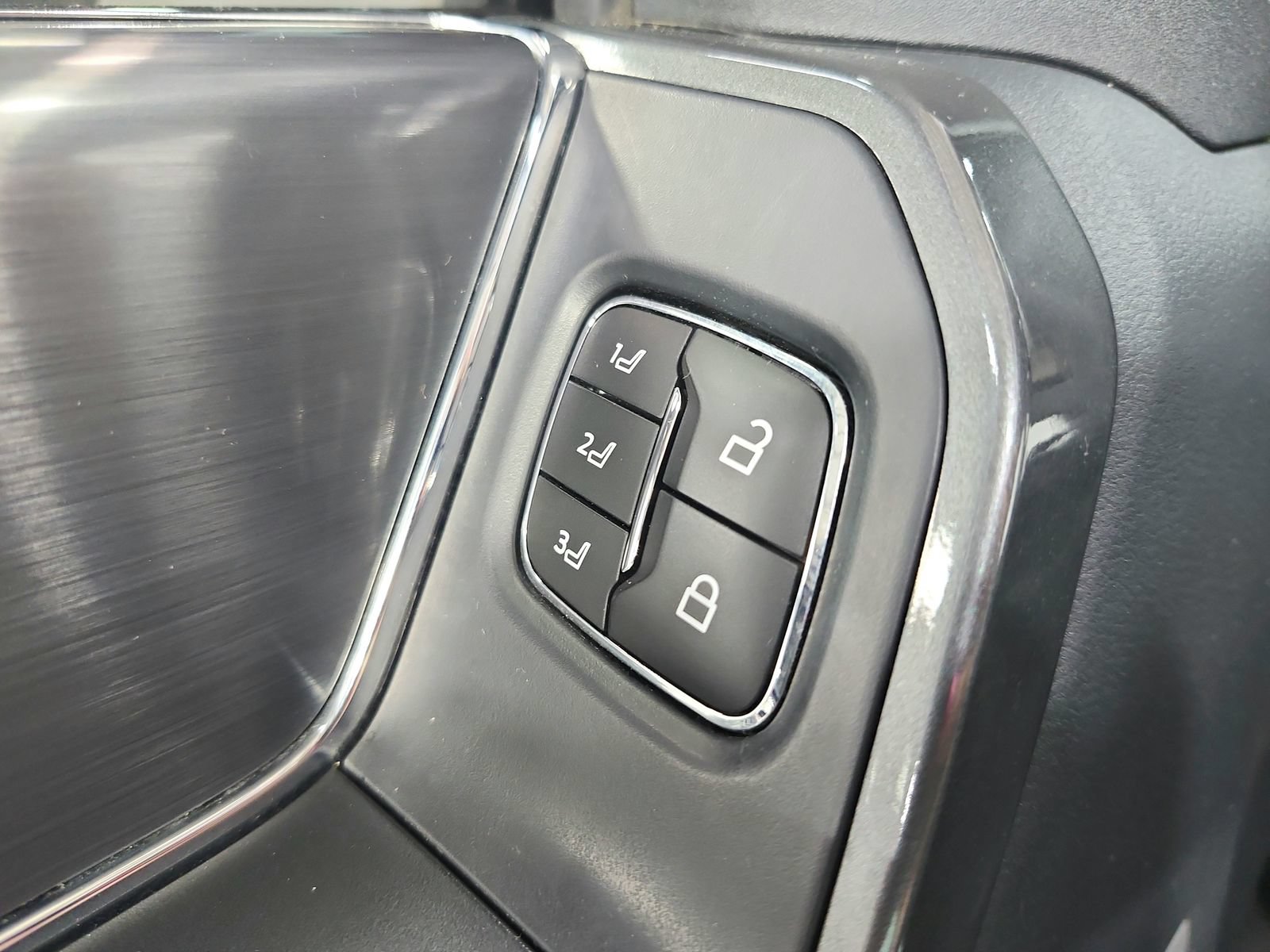 Used 2023 Ford F150 Lariat w/ Equipment Group 502A High AWD/4WD image 22