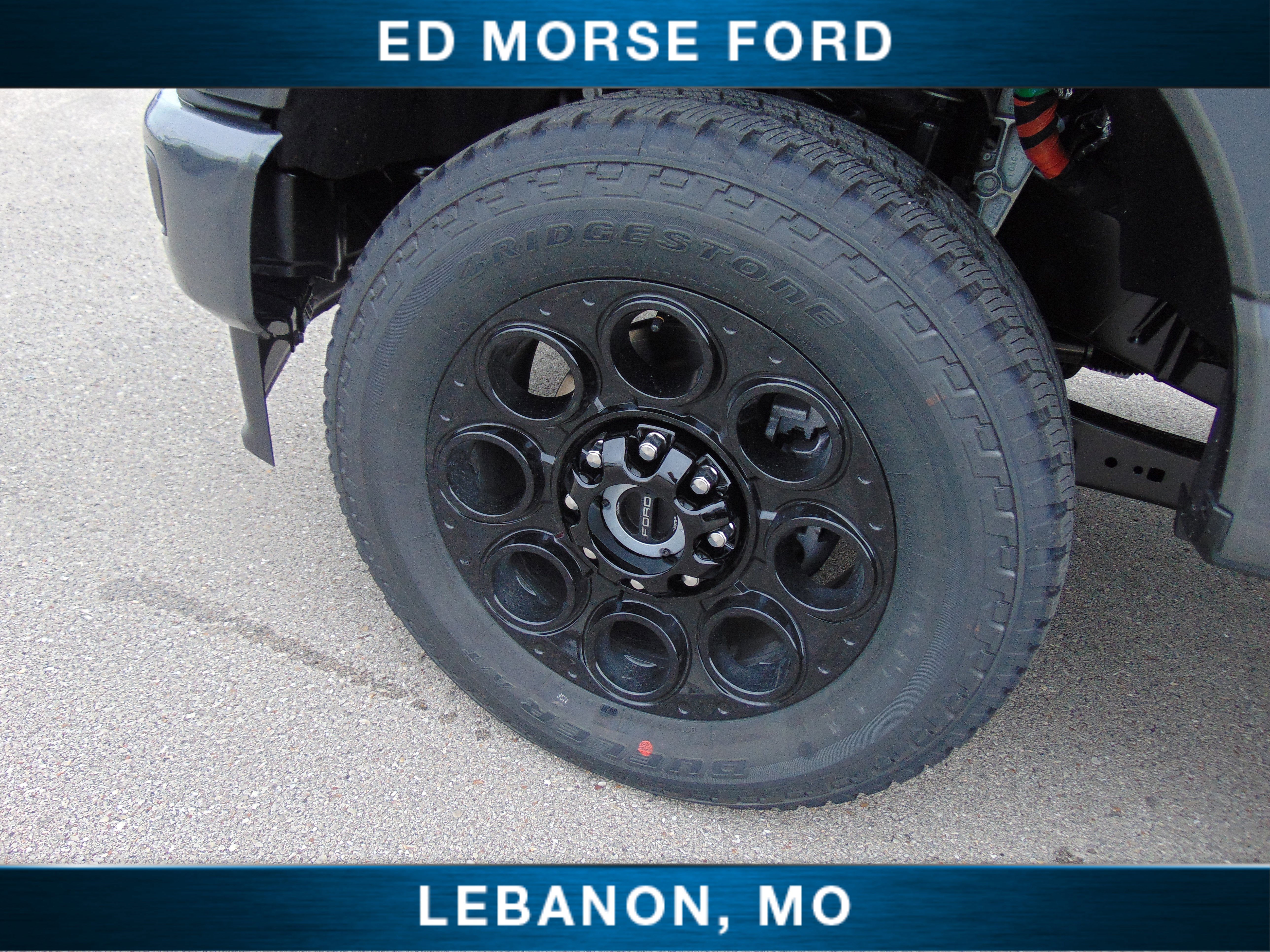 New 2026 Ford F250 Lariat w/ Black Appearance Package image 9