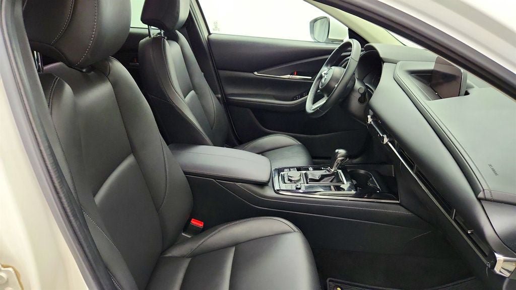 Used 2022 MAZDA CX-30 AWD 2.5 S w/ Preferred Package image 24