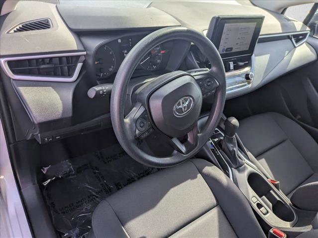 Used 2025 Toyota Corolla LE image 9