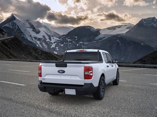 New 2025 Ford Maverick XLT w/ XLT Luxury Package FWD image 8