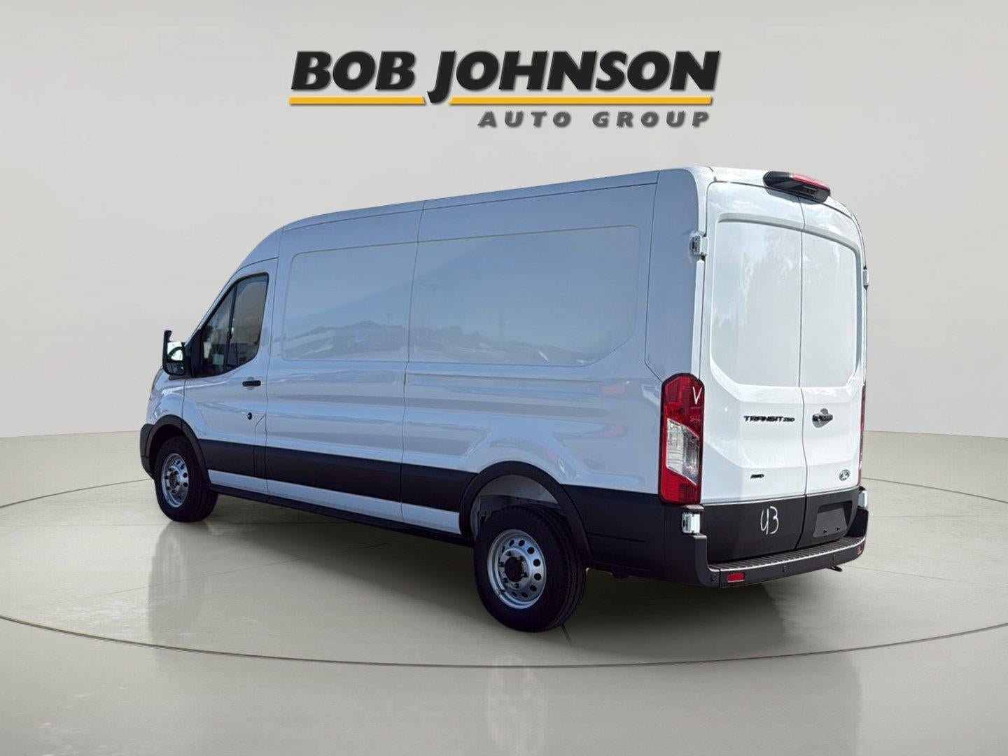 New 2026 Ford Transit 250 148 Medium Roof Extended AWD w/ Exterior Upgrade Package image 5
