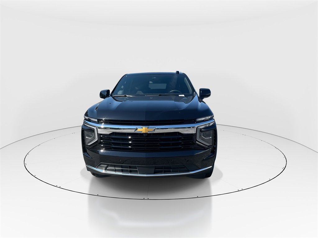 New 2026 Chevrolet Suburban LS image 3