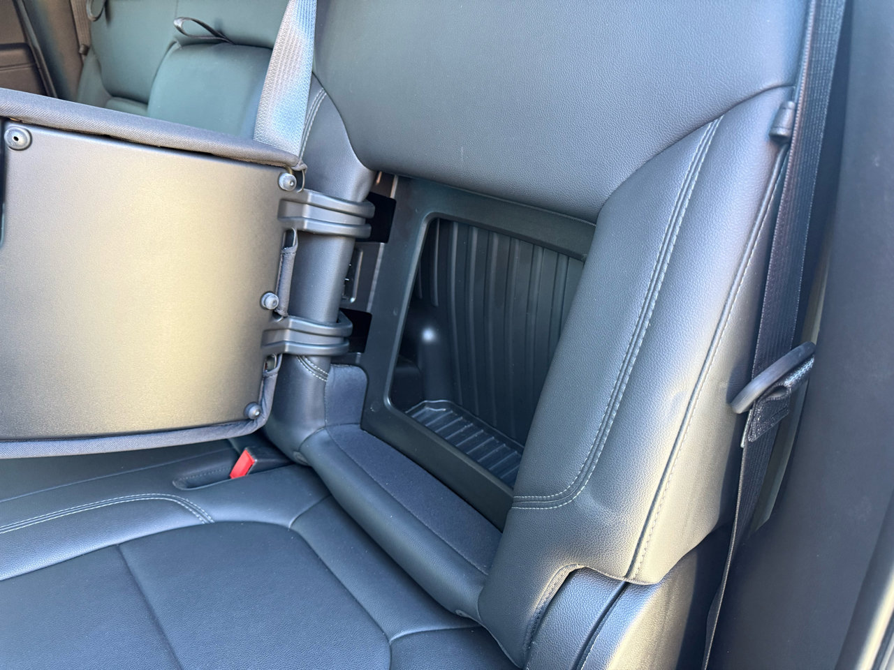 Used 2020 Chevrolet Silverado 2500 LT w/ Texas Edition image 24