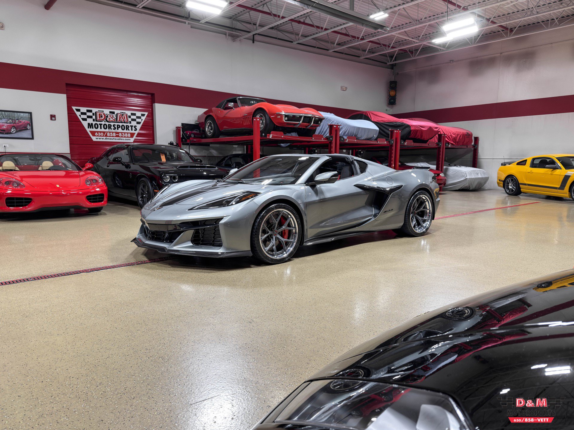 Used 2024 Chevrolet Corvette Z06 RWD image 33