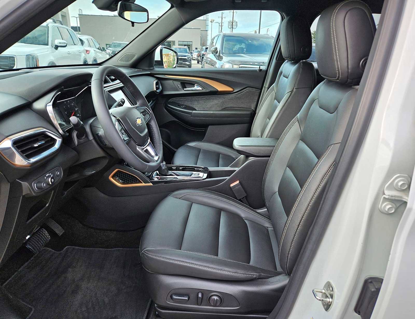 Used 2023 Chevrolet TrailBlazer ACTIV FWD image 16