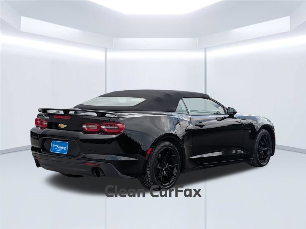 Used 2023 Chevrolet Camaro LT RWD image 6