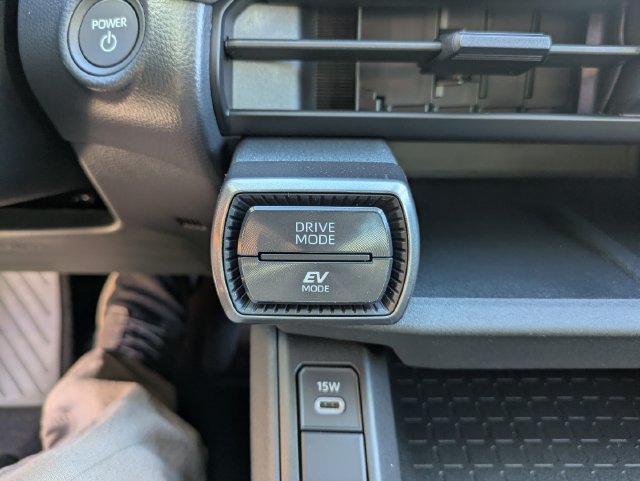 New 2026 Toyota RAV4 LE AWD/4WD image 25