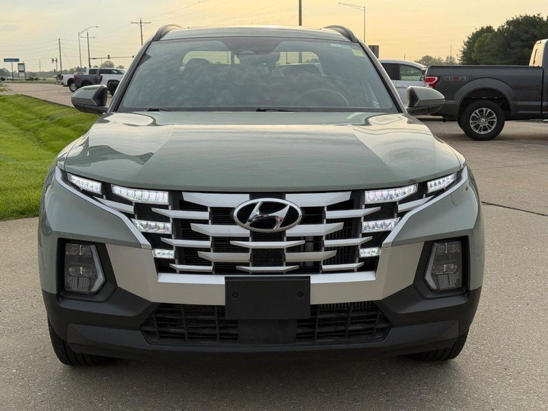 Used 2023 Hyundai Santa Cruz SEL Premium image 9