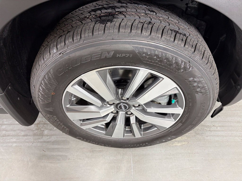 New 2026 Nissan Pathfinder SL FWD image 11