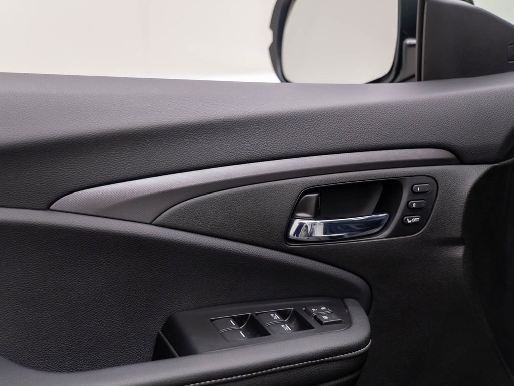 New 2026 Honda Ridgeline RTL image 15
