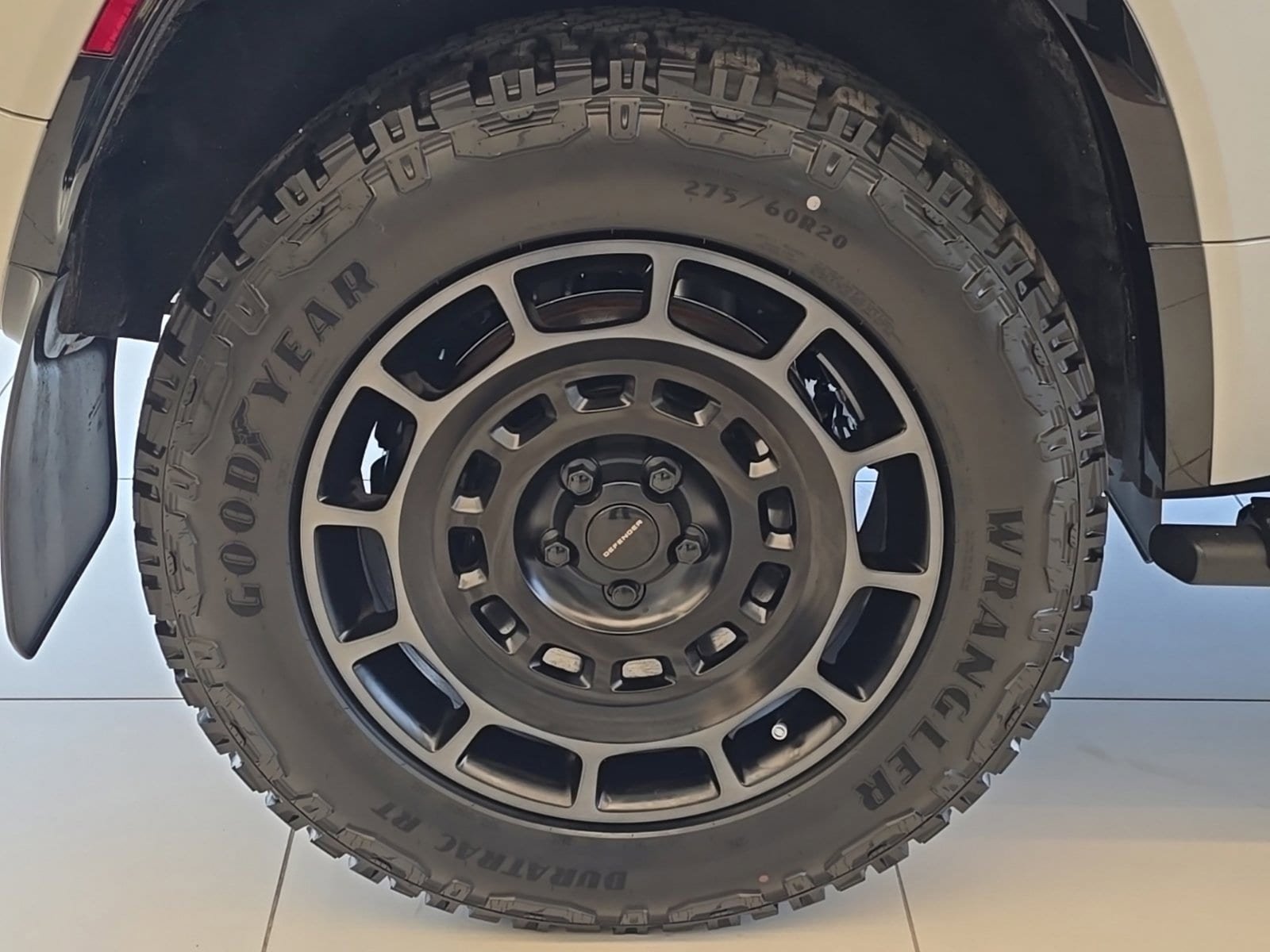 New 2026 Land Rover Defender 110 OCTA image 6