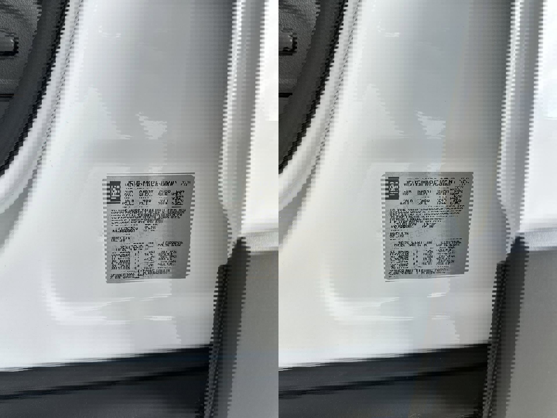 Used 2020 Chevrolet Trax LT w/ LT Convenience Package FWD image 29