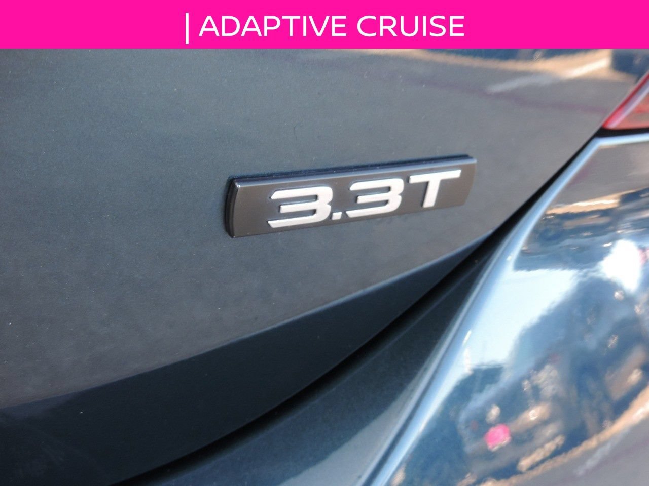 Used 2022 Genesis G70 3.3T RWD image 14