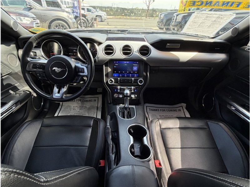 Used 2021 Ford Mustang Premium RWD image 28