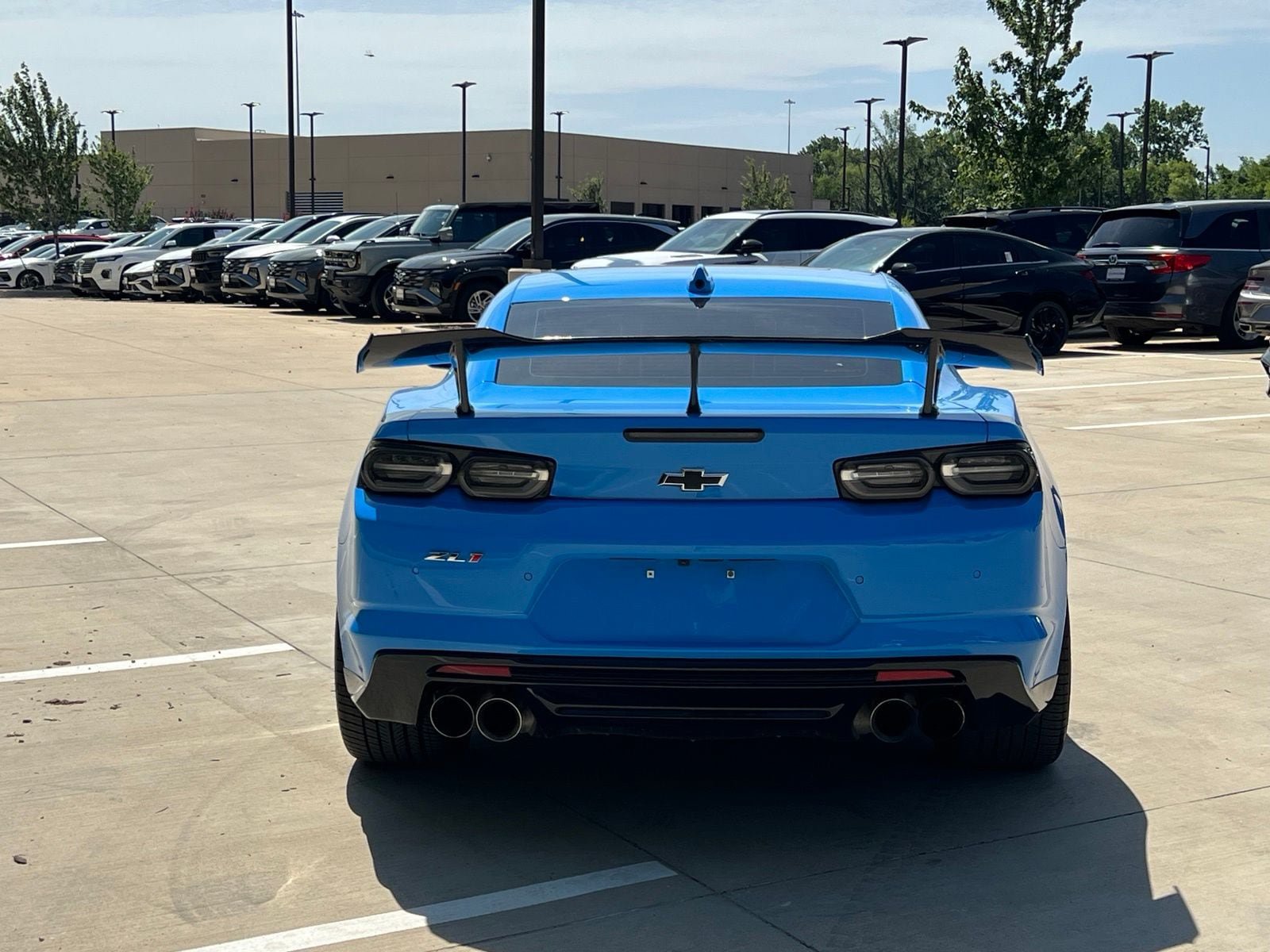 Used 2022 Chevrolet Camaro ZL1 RWD image 11