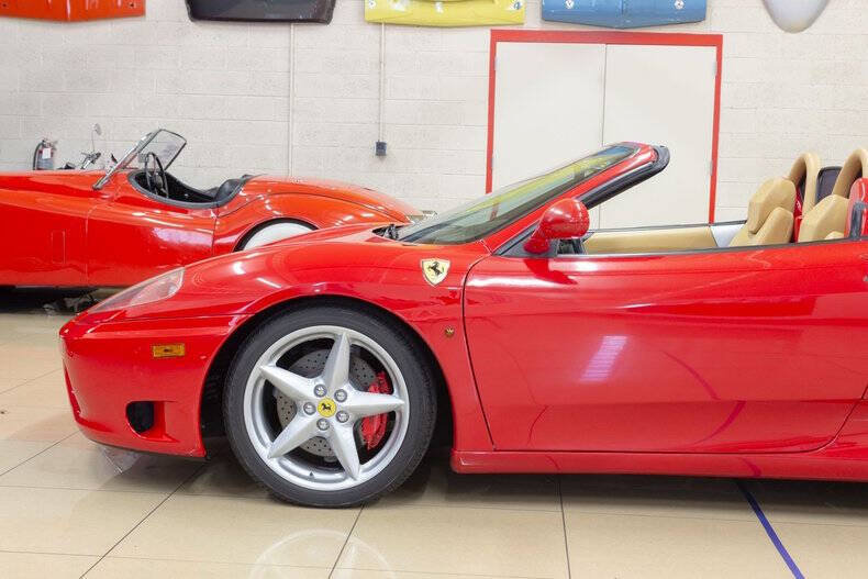Used 2005 Ferrari 360 Spider RWD image 7