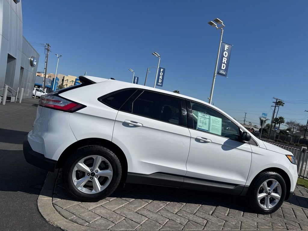 Used 2024 Ford Edge SE AWD/4WD image 2