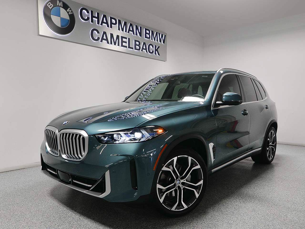 Used 2026 BMW X5 sDrive40i RWD image 1