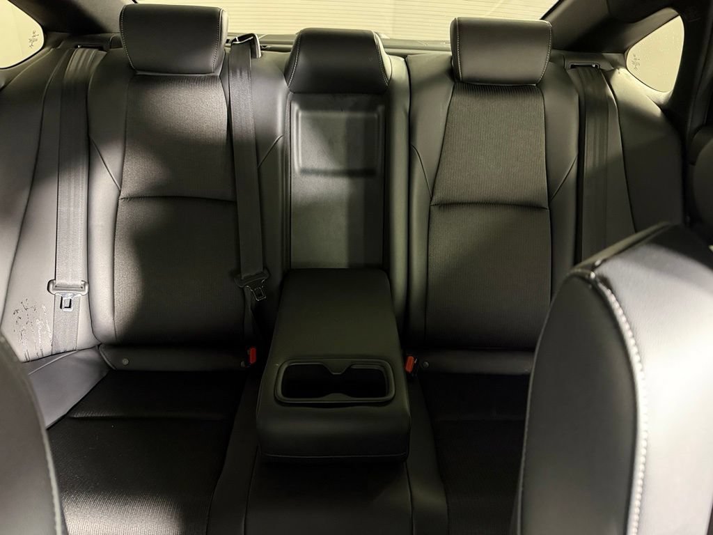 Used 2022 Honda Accord Sport image 17
