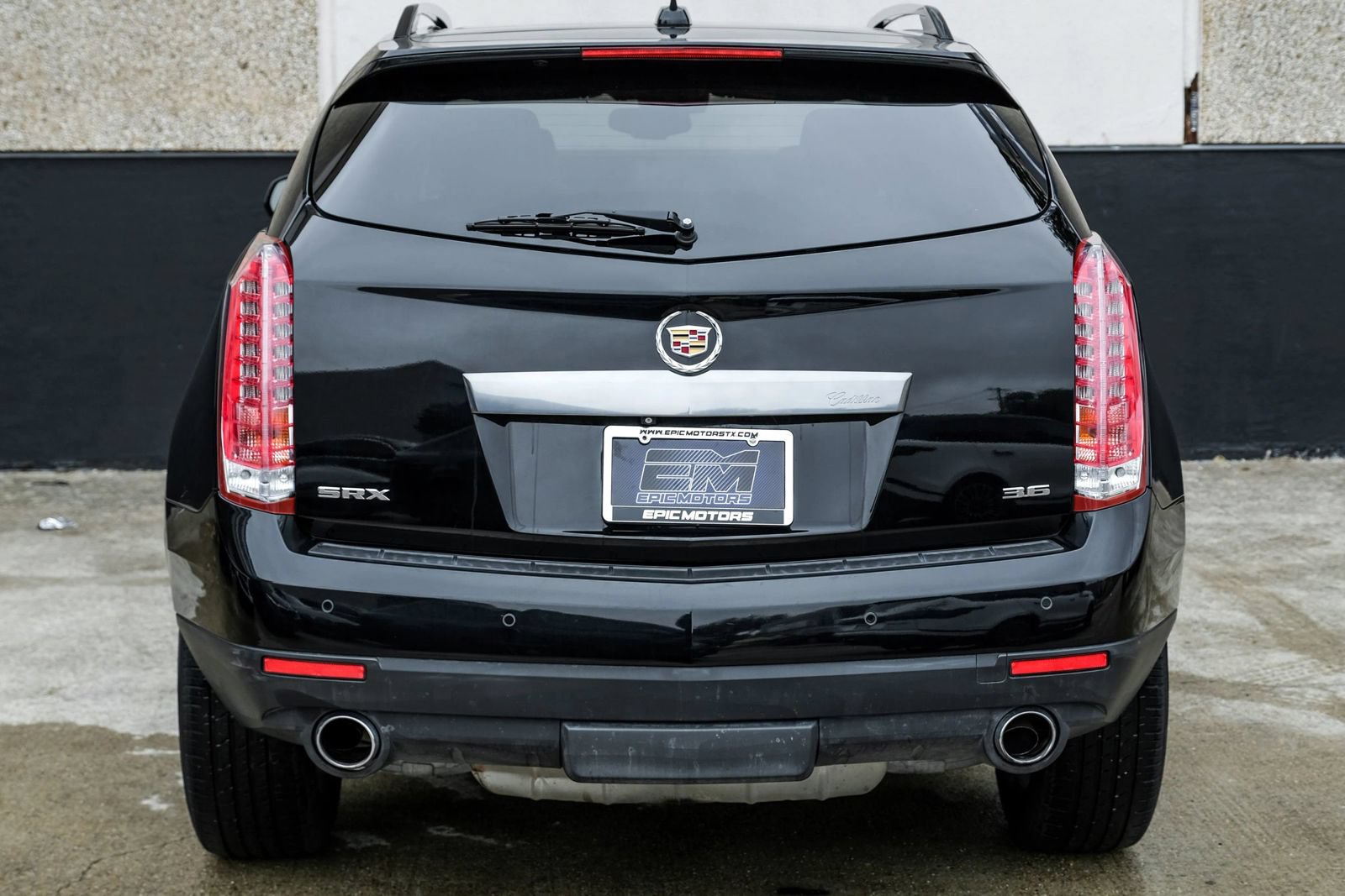 Used 2016 Cadillac SRX Premium w/ Driver Assist Package FWD image 9