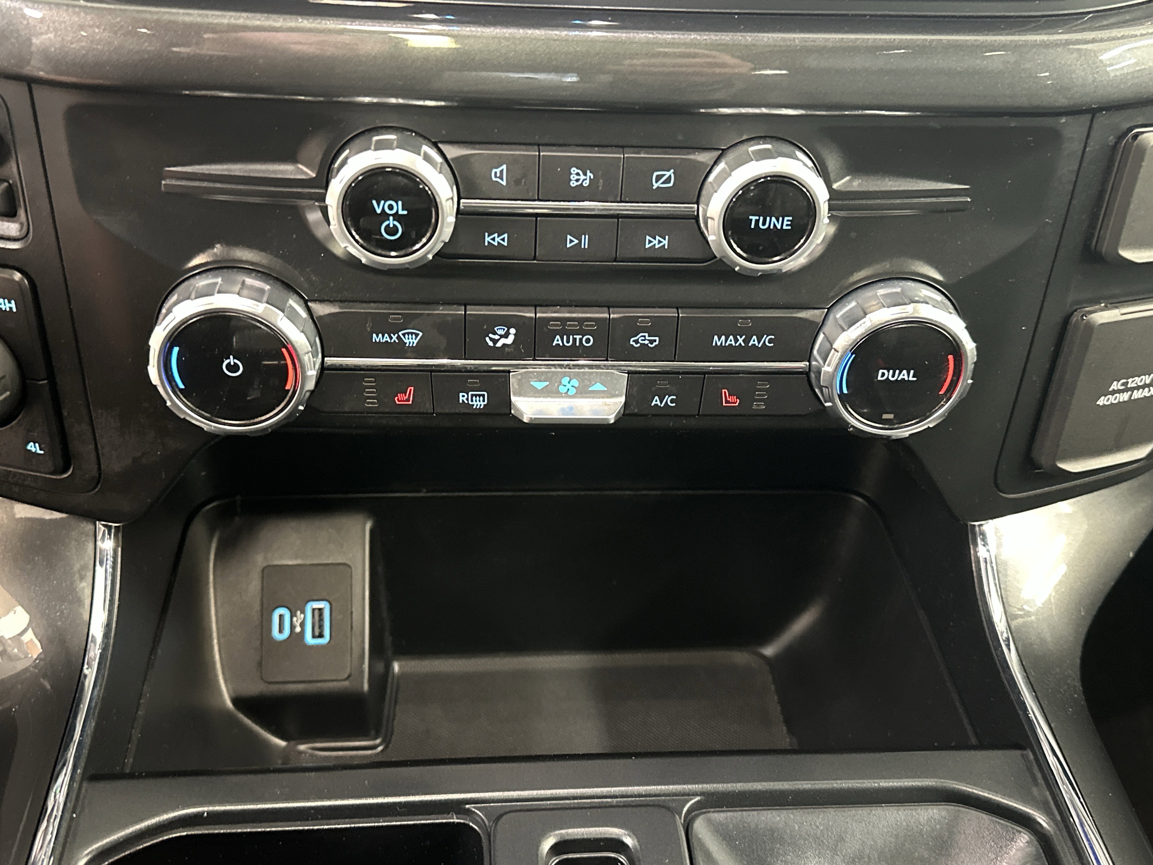 Used 2022 Ford F150 XLT w/ Equipment Group 302A High image 35