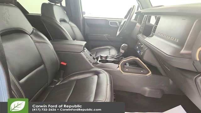 Used 2025 Ford Bronco Badlands image 26