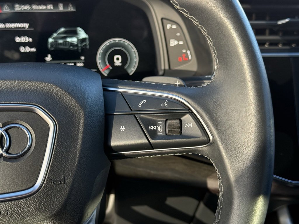 Used 2021 Audi Q8 Premium Plus image 16