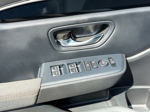 Used 2023 Honda Pilot Sport image 17