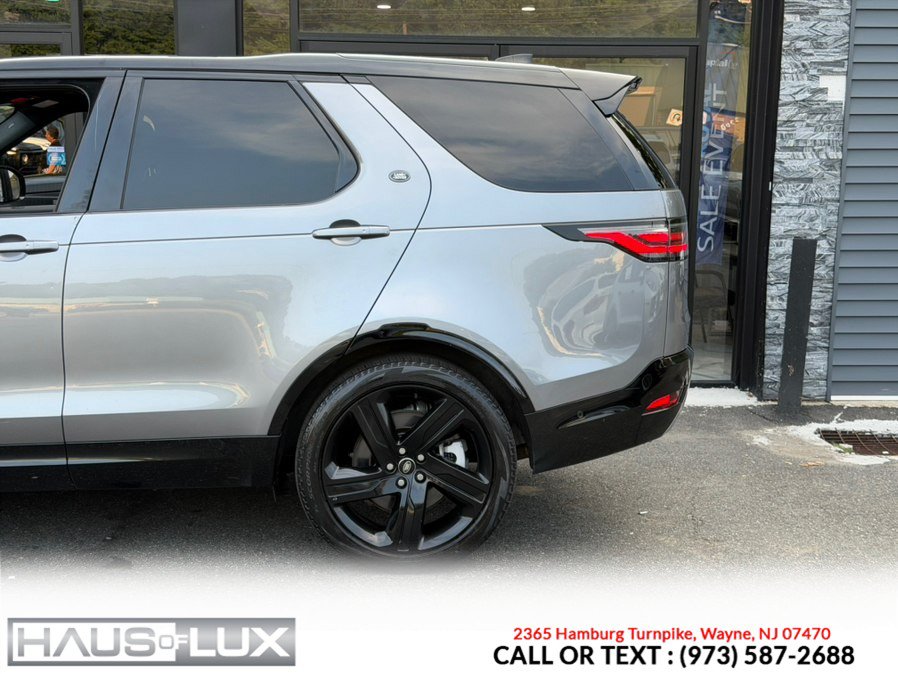 Used 2023 Land Rover Discovery S R-Dynamic AWD/4WD image 12