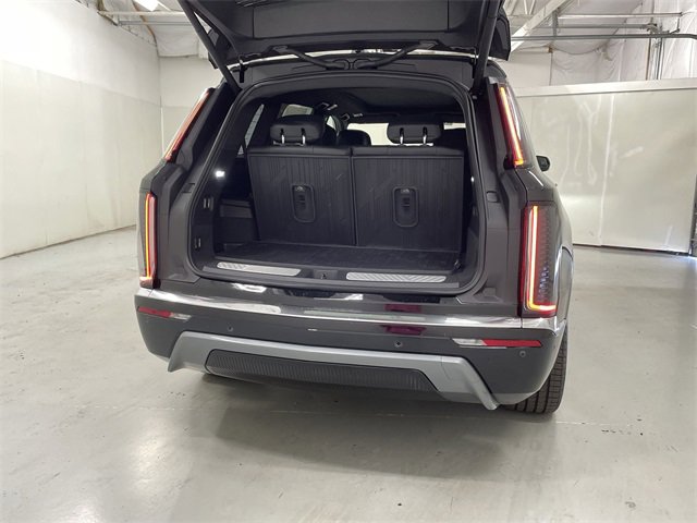 New 2026 Cadillac Vistiq Luxury w/ LPO, Floor Liner Package image 27