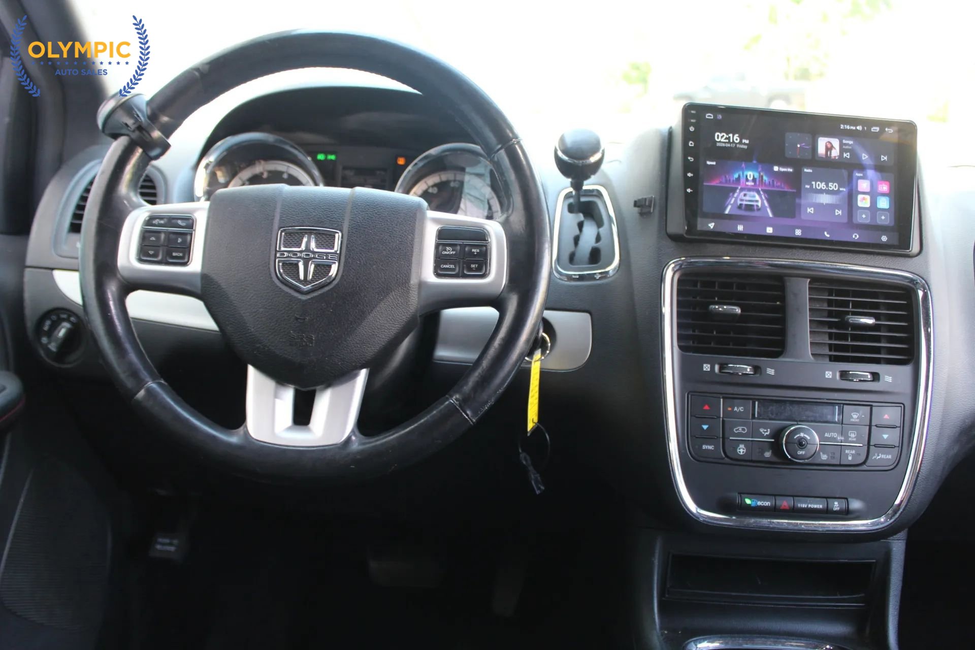 Used 2018 Dodge Grand Caravan GT FWD image 18