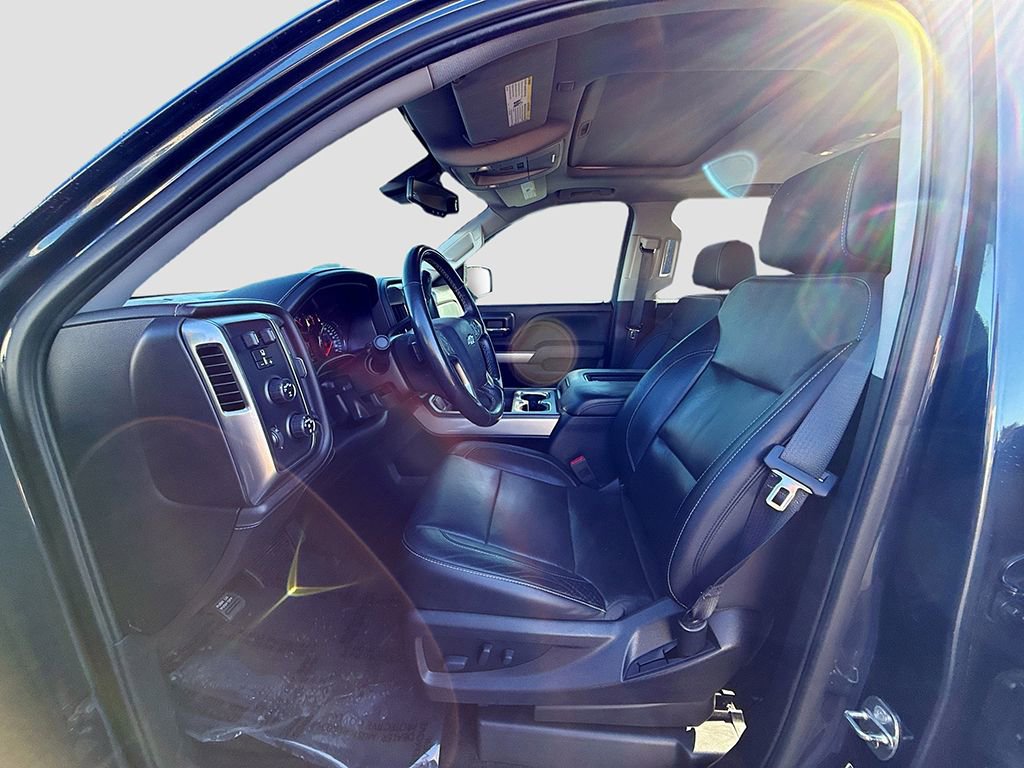 Used 2018 Chevrolet Silverado 1500 LTZ Z71 w/ Centennial Edition image 23