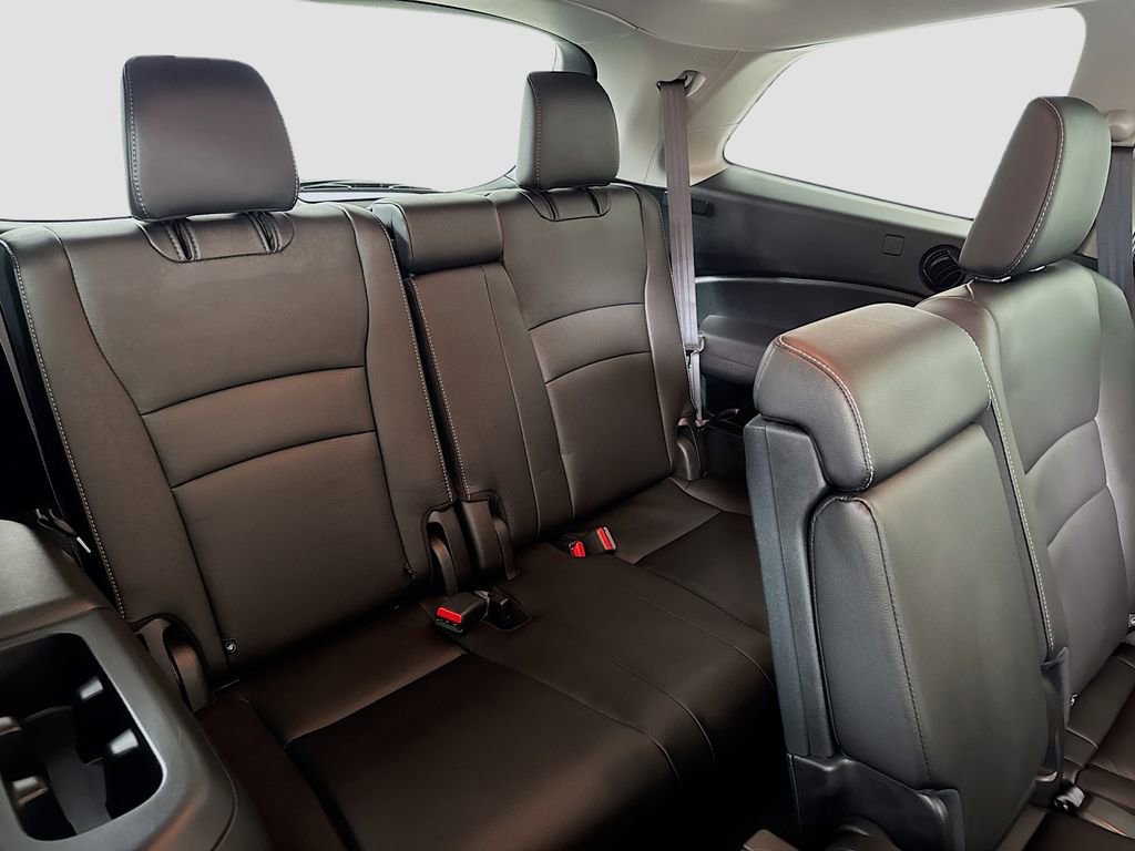 Used 2022 Honda Pilot Black Edition image 27